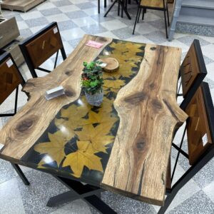 Table de cuisine en bois naturel