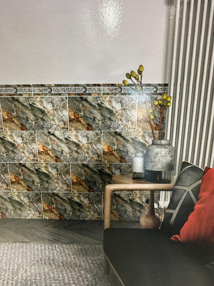 Faïence Atlantique sous-bassement 30x60 cm-Gris marbré + lisière de 10x60cm. – Image 3
