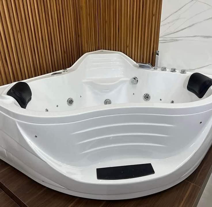 JACUZZI d'angle - élégance & détente à domicile