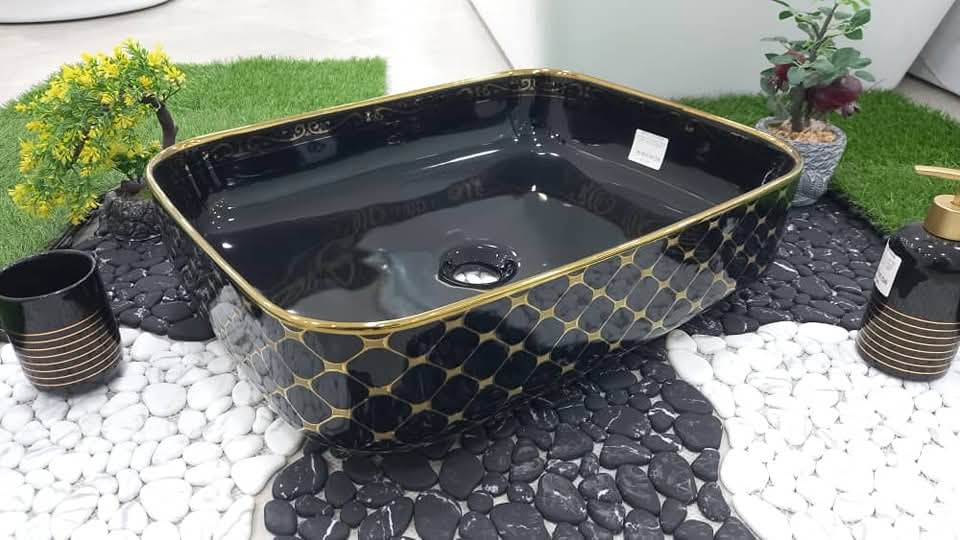 Vasque Suspendu Doré - Design Moderne & Élégance Minimaliste . – Image 7