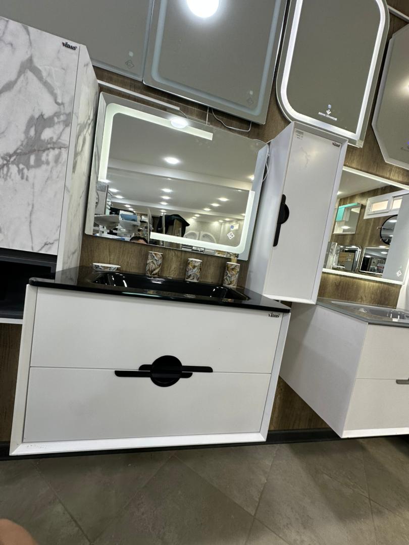 Meuble salle de bain en PVC - Elégance & Resistance – Image 2